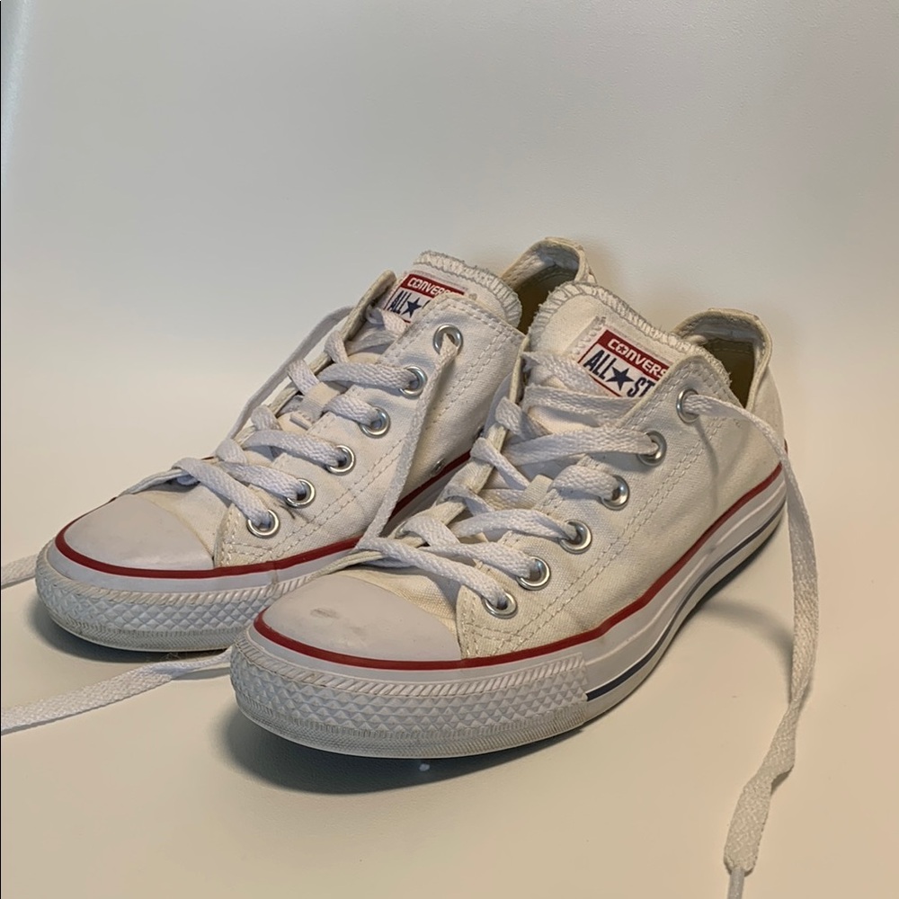 Converse Low-Top White Shoes